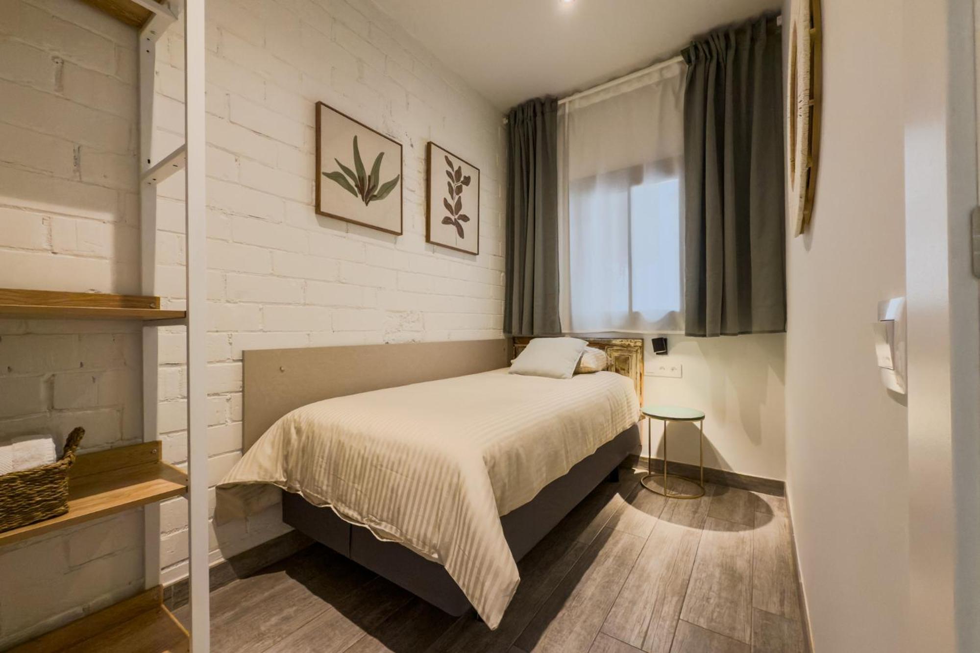 Novus Homes Barcelona Santa Eulalia L'Hospitalet de Llobregat Exterior photo